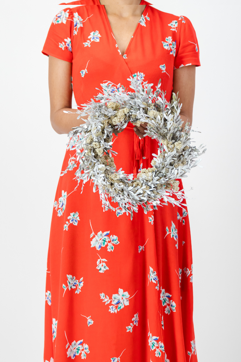 White Myrtle Textured Wreath - 24cm