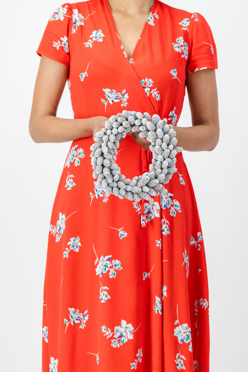 White Pinecone Wreath - 24cm