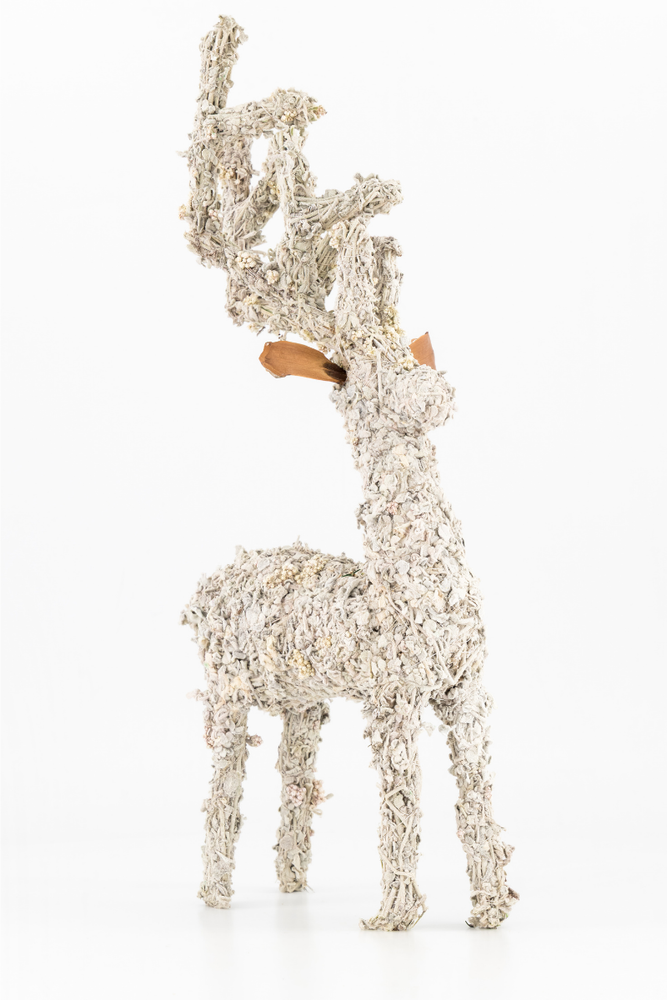 
                      
                        White Slangbos Deer - 35cm
                      
                    