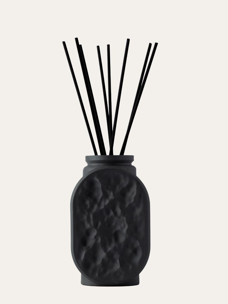 Current Diffuser Sir Jacobs - Dark Current Diffuser - 200ml for sale in-store or delivery