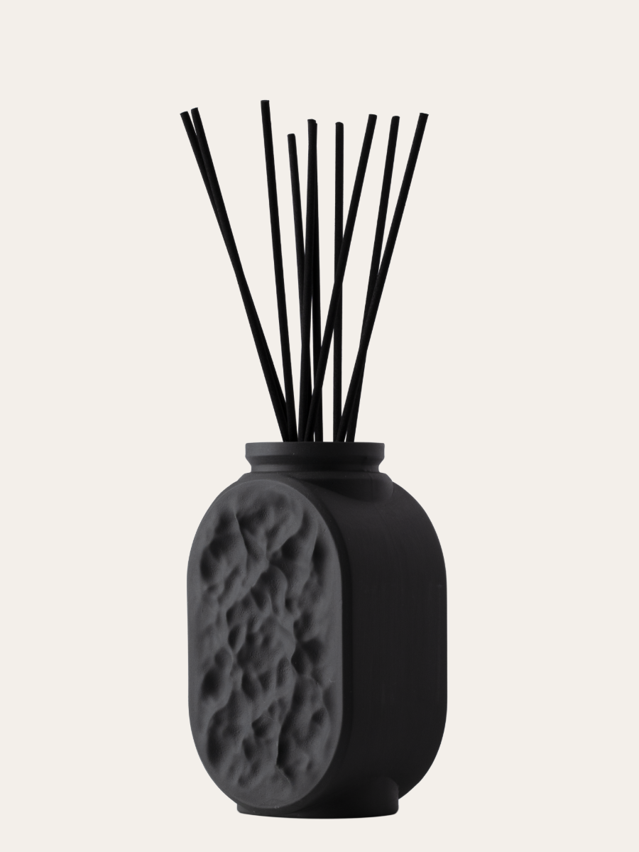 Current Diffuser Sir Jacobs - Dark Current Diffuser - 200ml for sale in-store or delivery