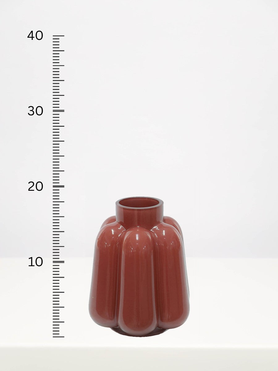 Deep Coral Vase - 18cm next to a centimetre ruler showing its height