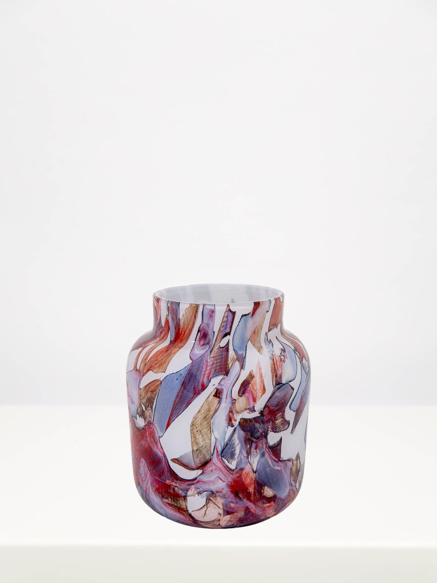 Fidrio - Bloom Blend - 20cm on a white table against a soft grey wall