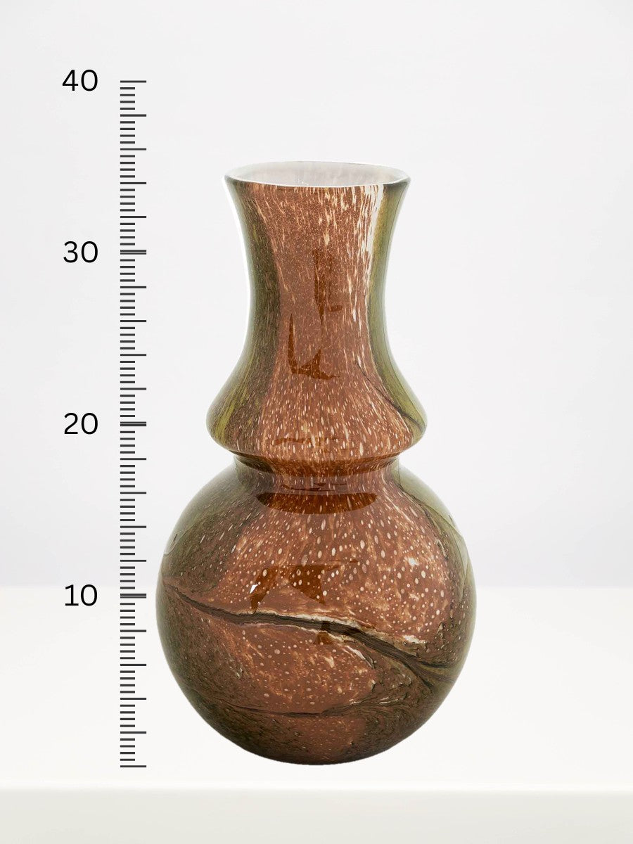 Fidrio - Carino Indian Summer - 34cm next to a centimetre ruler showing its height