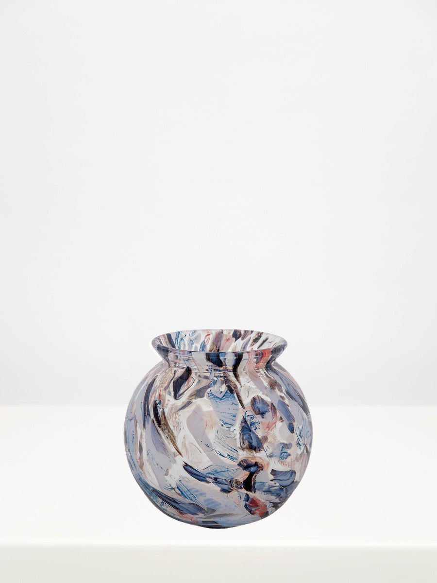 Fidrio - Convesso Serene - 16cm on a white table against a soft grey wall