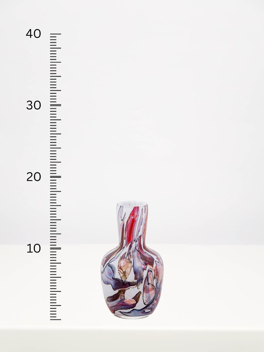 Fidrio - Flora Blend - 16cm next to a centimetre ruler showing its height