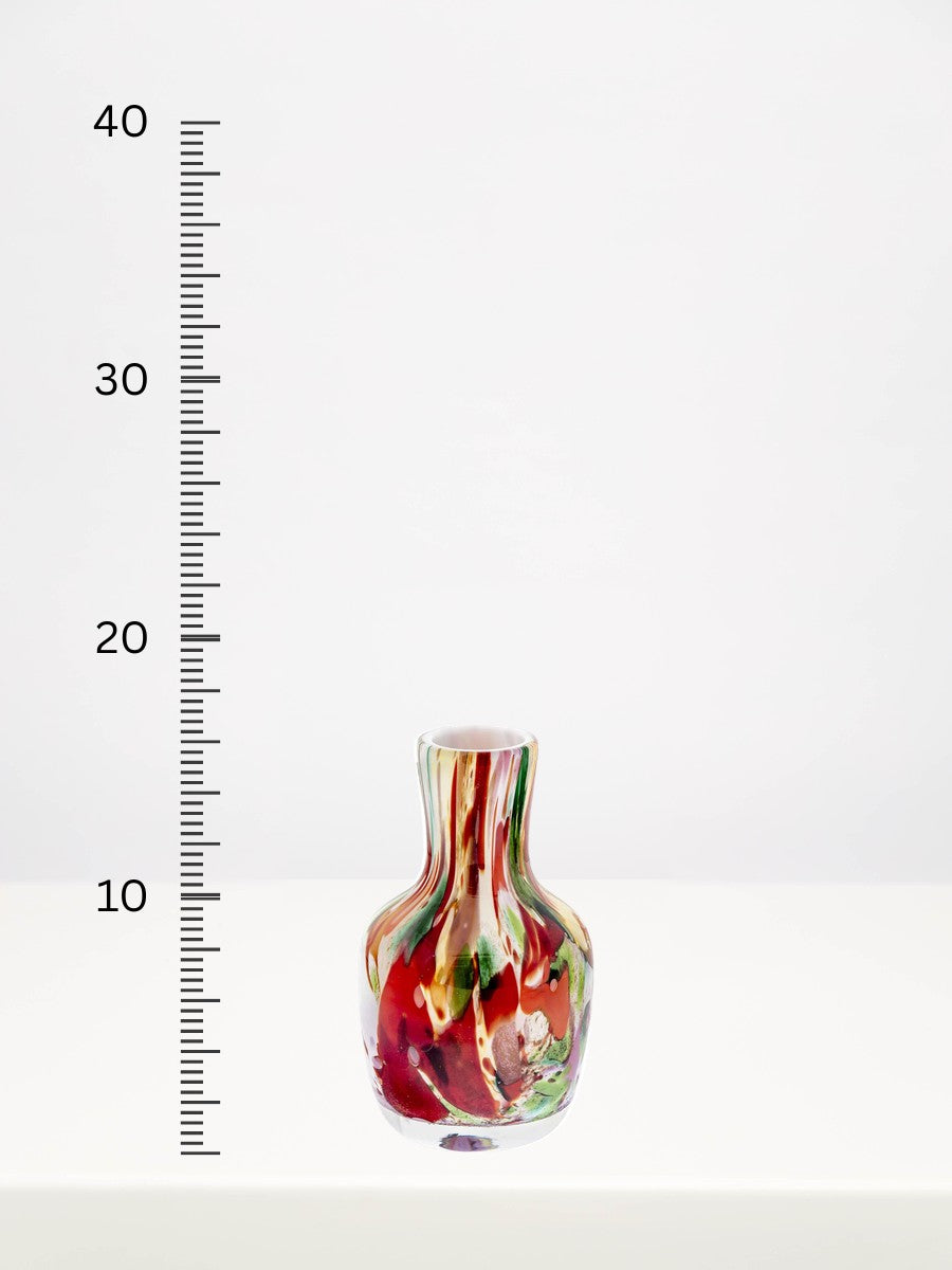 Fidrio - Flora Mixed Colours - 16cm next to a centimetre ruler showing its height