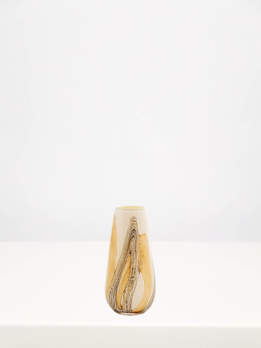Fidrio - Gloriosa Beach - 15cm on a white table against a soft grey wall