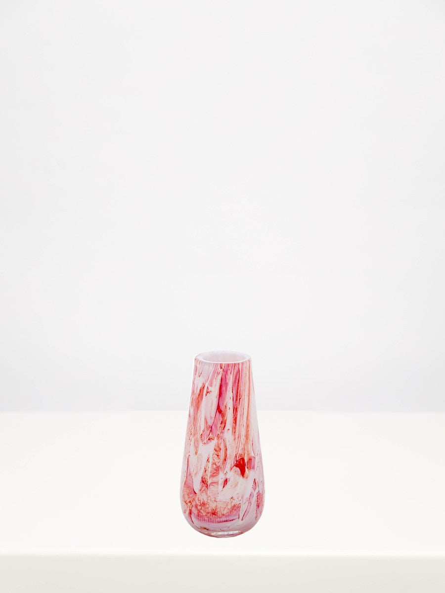 Fidrio - Gloriosa Rosea - 15cm on a white table against a soft grey wall