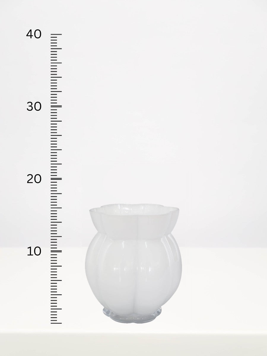 White Vase - 16cm next to a centimetre ruler showing its height